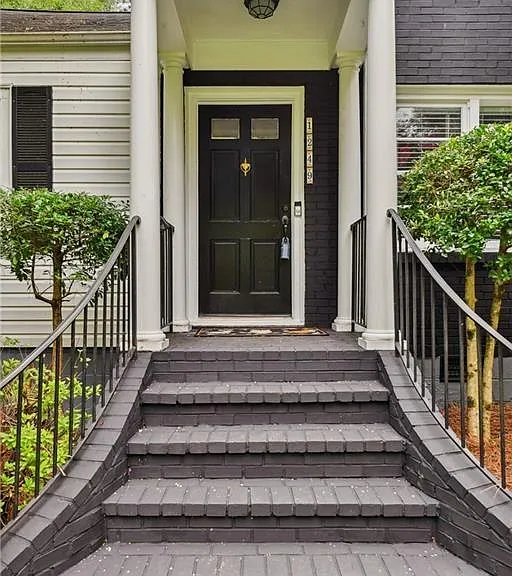 1249 Goodwin Rd NE — Photo 21
