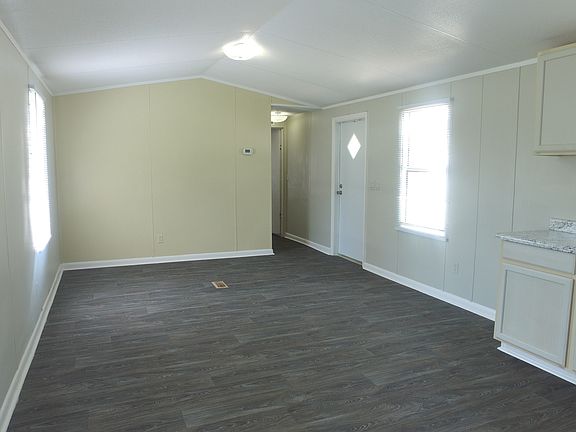 3rd image of 3535 Roberts Ave #6