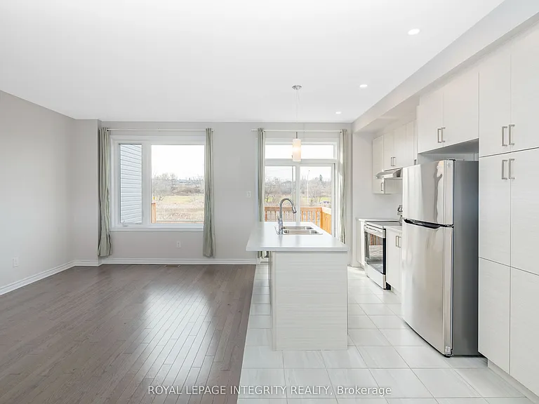 529 Enclave Ln — Photo 14