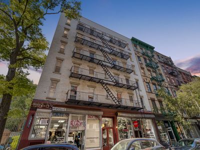 101 Thompson St APT 7, New York, NY, 10012