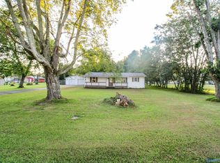 28255 Oak Grove Rd, Ardmore, AL 35739