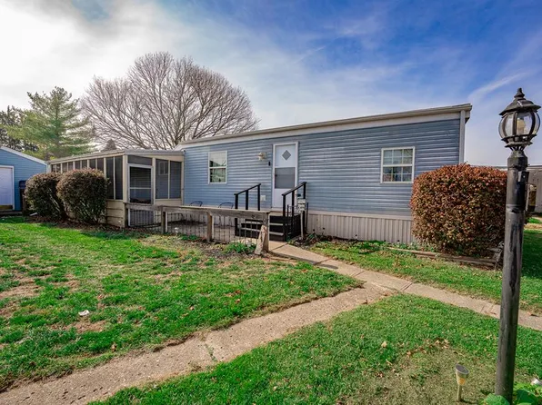 62 Bolens Ave, Circleville, OH 43113