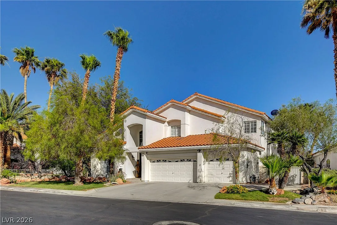 4 bed, 3.5 bath, 3571 sqft, $6,500 — Photo 3