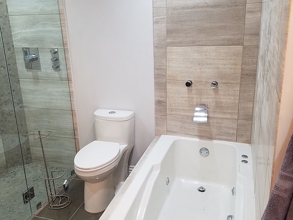 Spa Tub Master bath