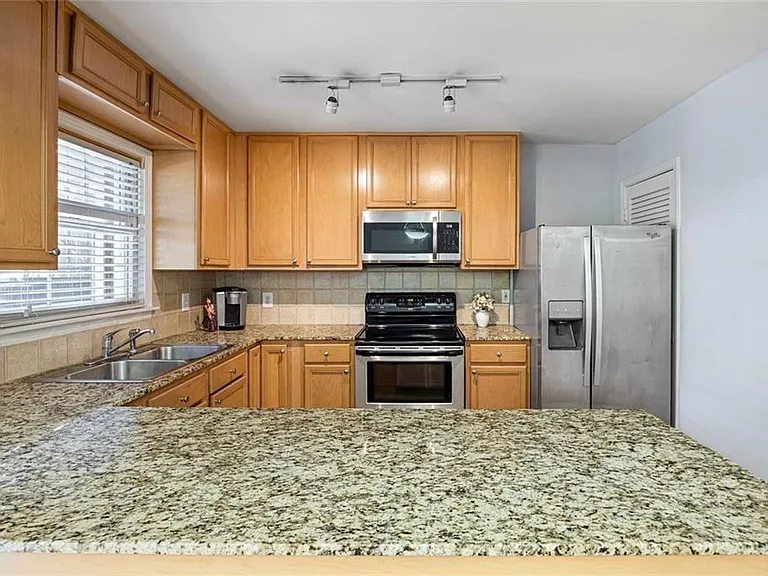 1101 Collier Rd NW #U3 — Photo 8