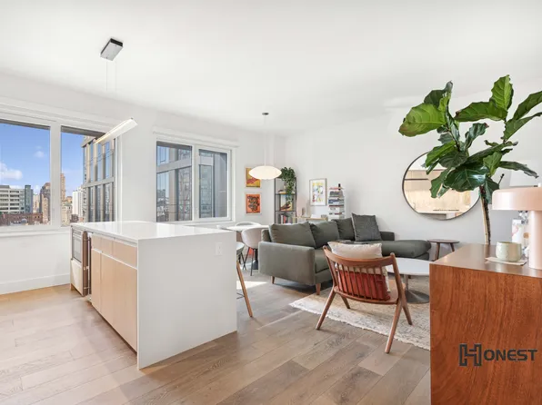 10 Nevins Street image 1 of 19