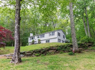 30 Ridge Crest Dr, New Milford, CT 06776