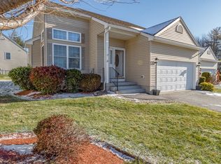 21 Royal Ave, Dracut, MA 01826