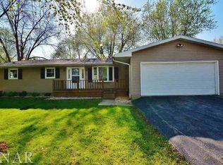 409 N East St, Hudson, IL