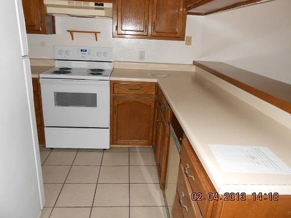 3rd image of 2901-36 S Palo Verde Ln