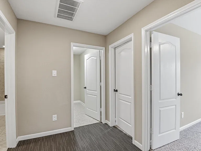 16515 Williamstown Dr — Photo 25