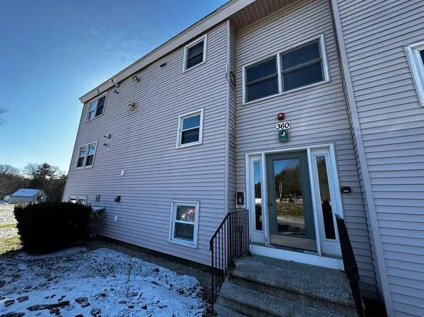 360 Circle Road #1, Manchester, NH 03103