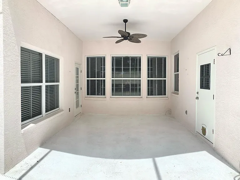 6818 Winslow St — Photo 36