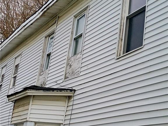 3rd image of 78 Owasco St