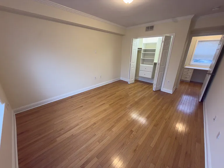 222 Sherman Rd — Photo 8