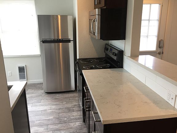 5th image of 609 N 48th St #B