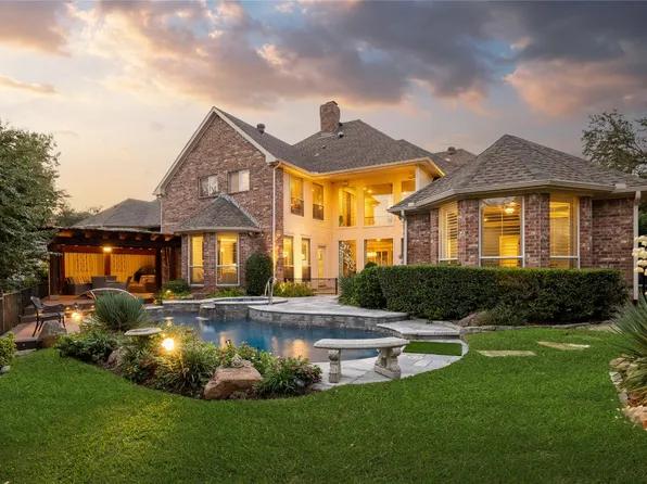 5612 Walnut Springs Ct, Dallas, TX 75252