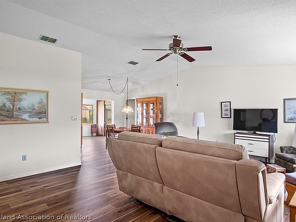 4th image of 3731 Sunbird Cir
