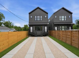 218 E 37th St #A, Houston, TX 77018