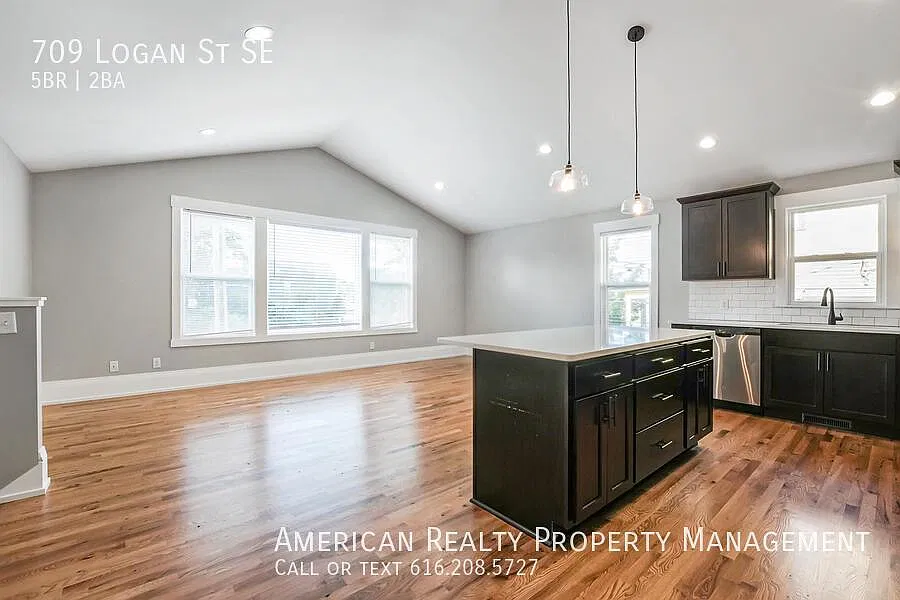 5 bed, 1524 sqft, $3,400 — Photo 4