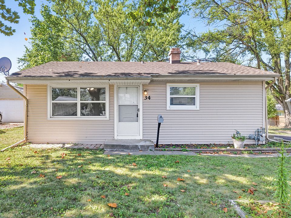 1st image of 34 Hickory Dr