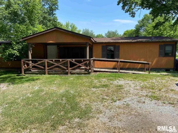 406 E Douglas St, De Soto, IL 62924