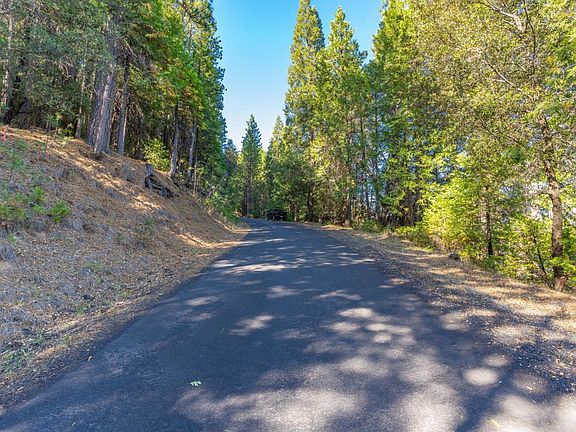 2nd image of 19428 Ponderosa Way