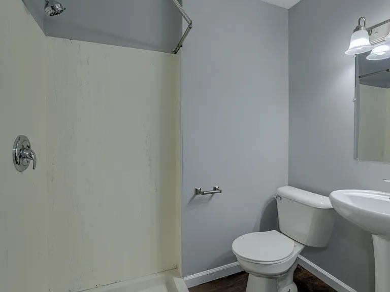 2233 S 20th St — Photo 19