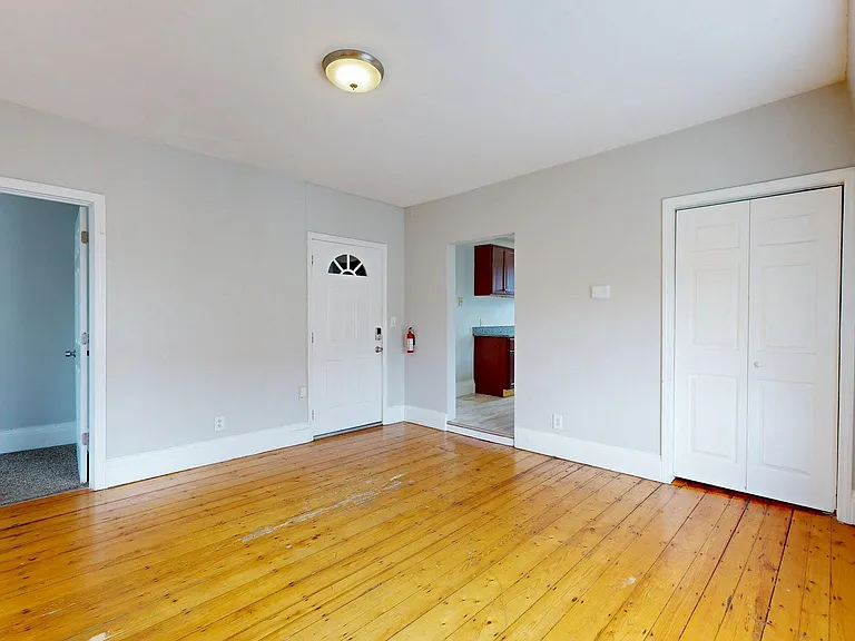 171 Trenton St #3 — Photo 15