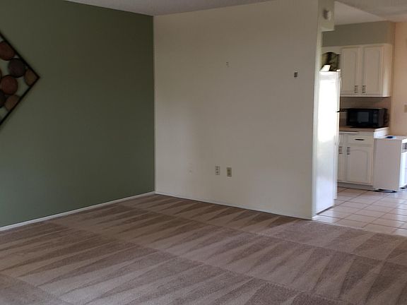 3rd image of 9212 N 109th Ave