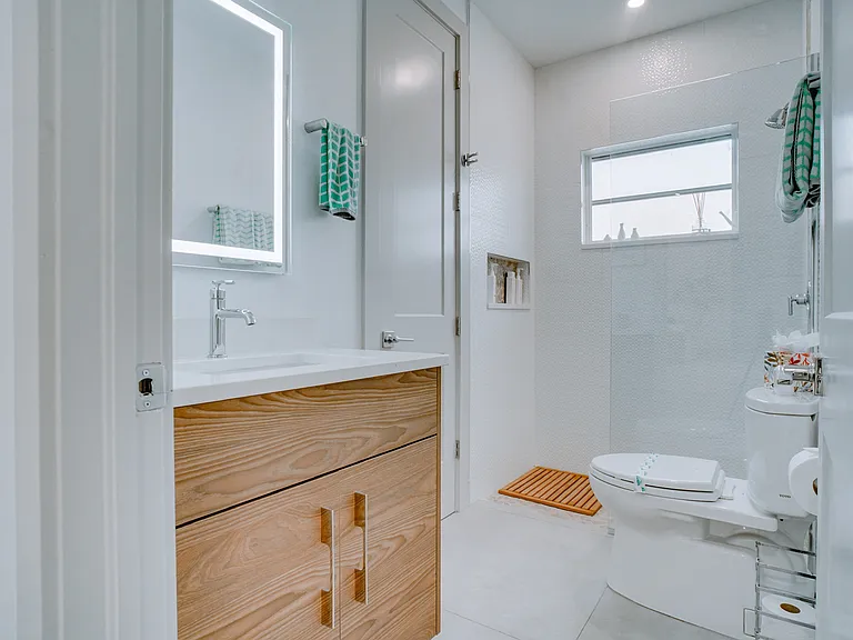 4126 SW 22nd Ct — Photo 25