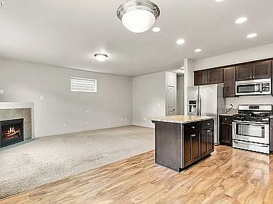 5810 NE 47th St — Photo 3
