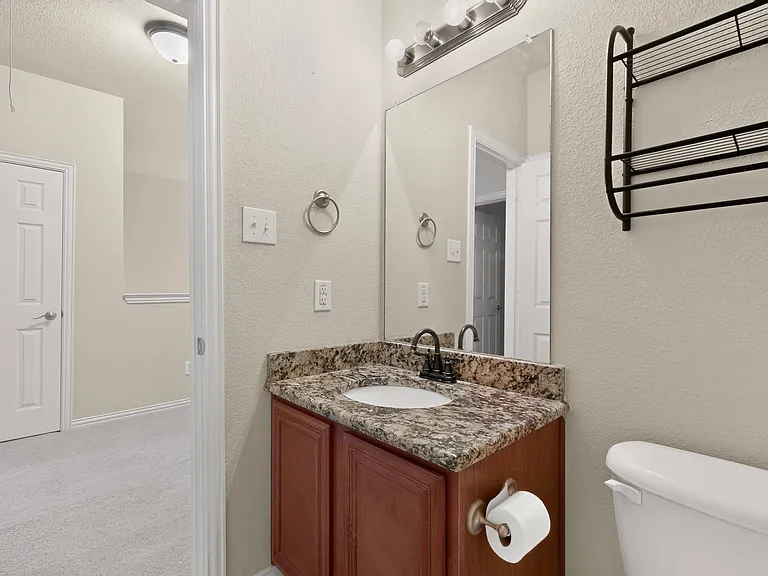 8712 San Bernard St — Photo 20