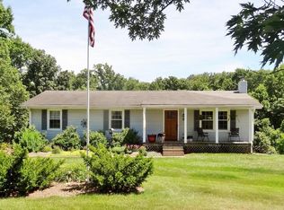 1004 Deepwoods Rd, Hardy, VA 24101