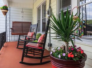 1004 E Chestnut St, Coal Township, PA 17866