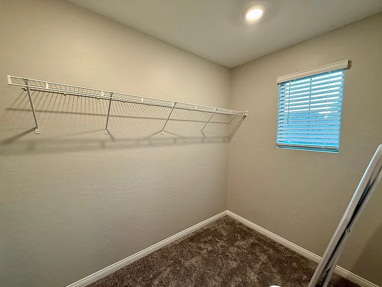 491 Fairview Hills St — Photo 16