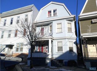 7 Kingsland Ave, Harrison, NJ 07029