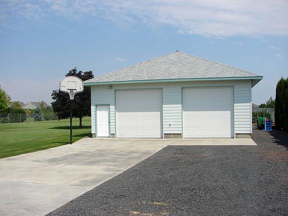 32' x 40' Heated Shop
