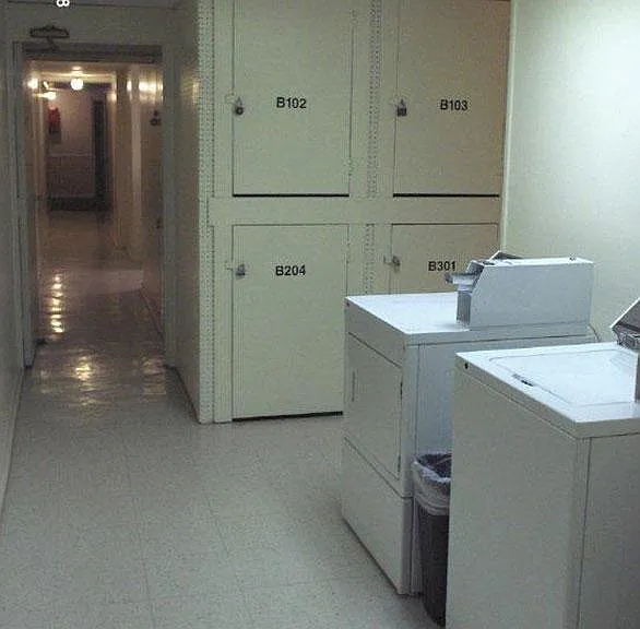 Ridgewood Apartments — Photo 8