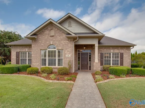 4 Queensland Dr SW, Huntsville, AL 35824