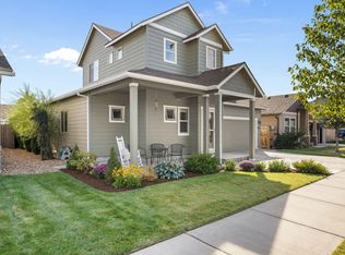 3019 NE Red Oak Dr, Bend, OR 97701