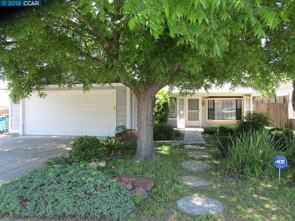 1st image of 4013 S Royal Links Cir