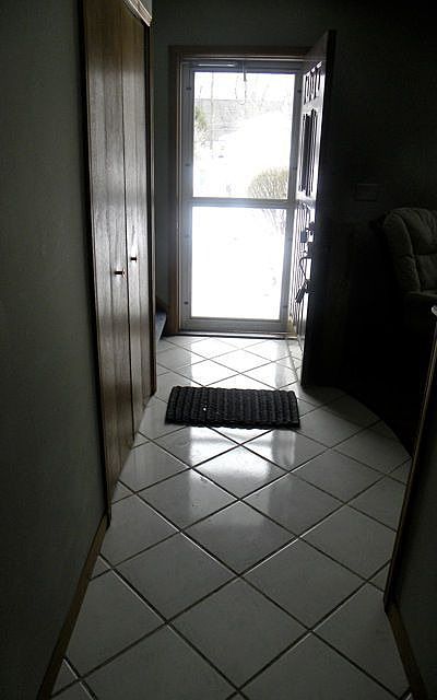 1st image of 564 Saint Lawrence Blvd