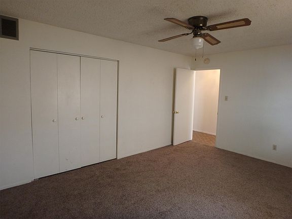 5th image of 710 N C St APT F