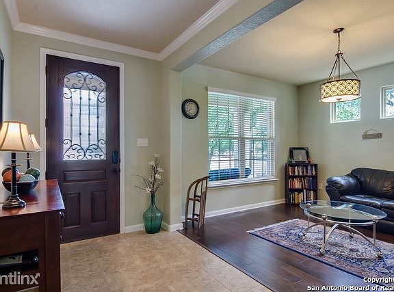3rd image of 11715 Nuevo Cir