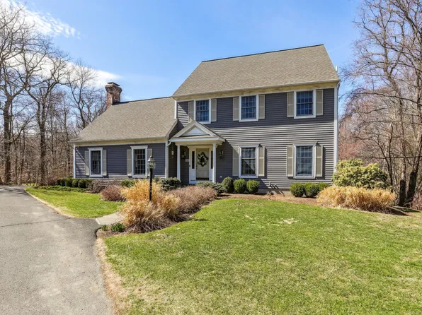 34 Bruschi Lane, Ridgefield, CT 06877