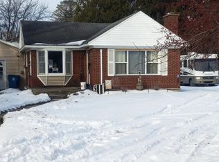 806 S Main St, Au Gres, MI 48703