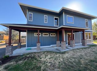 675 Larch Ct, Hood River, OR 97031
