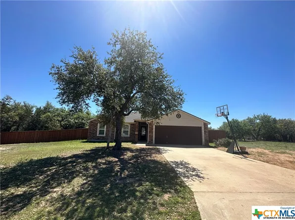 1504 W 6th St, Lampasas, TX 76550