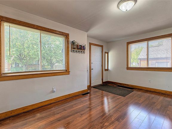 3rd image of 155 Lenox St